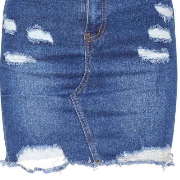 NWT PrettyLittletThing Destressed Denim Mini Skirt - Picture 3 of 5